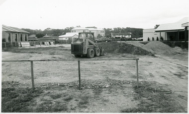 Photograph - Bellevue development Lakes Entrance  1993, Lakes Post Newspaper