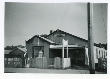 Photograph, 1940c