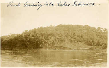 Postcard - Jemmys Point Lakes Entrance Victoria c19100, 1910c