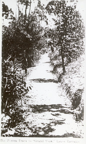 Photograph - Grand View Guesthouse and Tea Rooms on Kalimna escarpment, Lakes Entrance Victoria. c1920, Valentine Series, 1920c