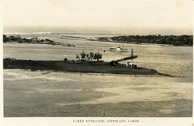 Postcard - Bullock Island Lakes Entrance Victoria c1923, Bulmer H D, 1923c
