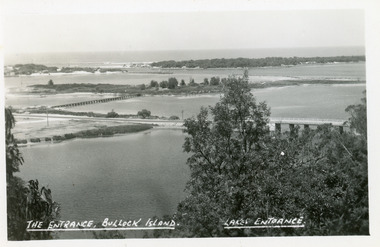Postcard, The Lakes Studio, 1920c