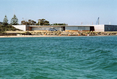 Photograph - RMIT TAFE Educational Facility on Bullock Island, Lakes Entrance Victoria 2005