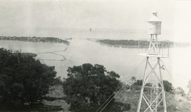 Postcard - The Entrance, c1940