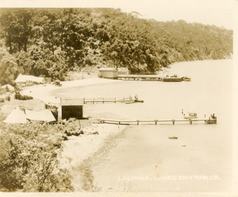 Postcard - Kalimna Jetty, 1920c