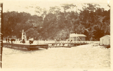 Photograph - Kalimna Jetty, 1930c