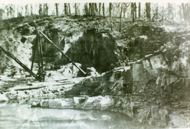 Photograph - Colquhoun Quarry, 1930c