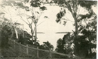 Postcard - The Entrance, Bulmer H D, 1910c