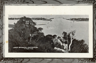 Postcard - The Entrance, 1905c
