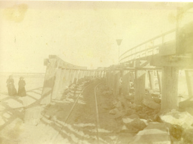 Photograph, Phillips, Miss L, Eastern pier at entrance to Gippsland Lakes, 1890c