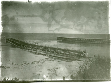 Photograph - Entrance Piers, 1905c