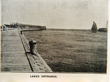 Photograph - Eastern Pier Lakes Entrance c1900