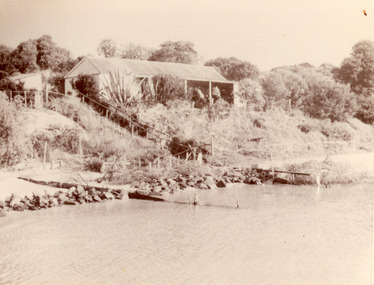 Photograph - Sea Shell Cottage, 1920c
