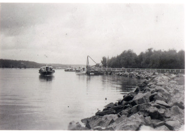 Photograph, 1940c