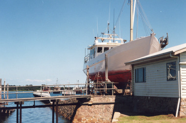 Photograph - Maramingo, Lakes Post Newspaper, 2000