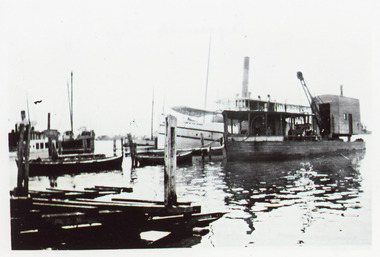Photograph - Paynesville Slipway, 1910 c