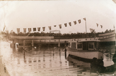 Photograph, 1908