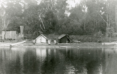 Photograph - Lake Tyers, Phillips Miss L, 1900 c