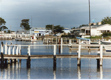 Photograph - Metung Hotel, Tambo Shire, 1994 c
