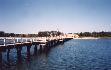 Photograph, Cunninghame Arm Footbridge,  Lakes Entrance Victoria, 1999
