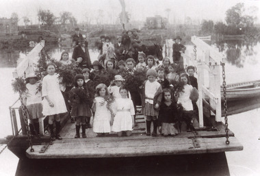 Photograph - Johnsonville Students on the Punt  1921