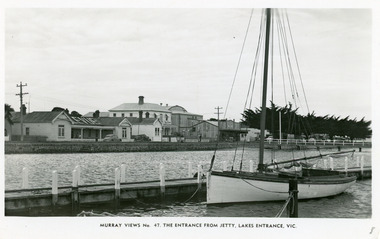 Postcard - Cunninghame Arm, Lakes Entrance 1965, Murray Views