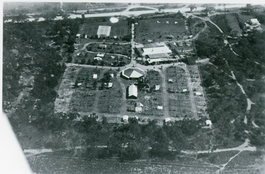 Photograph - Whiter's Camp Park Lakes Entrance   1935, Bulmer H D