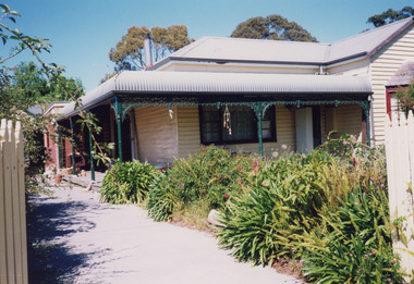 Photograph - Historic House, Orme Street, known as The Grays House, Lakes Entrance Victoria, 2000 c