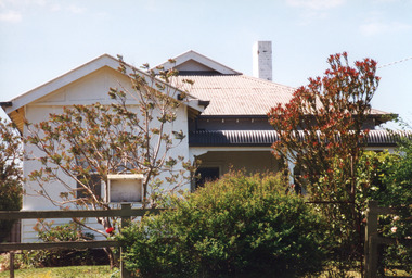 Photograph - Housing, Lookout Road, Kalimna. 1999, 1999