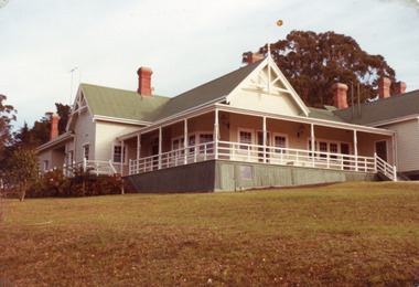 Photograph - Nyerimilang Homestead Kalimna West  1982, Fish Marie