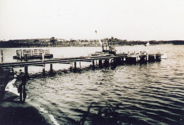 Photograph - Nyerimilang Jetty, Buckland, c1942