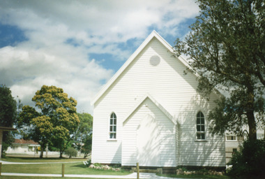 Photograph - St Nicholas Church Hall Lakes Entrance Victoria  2000