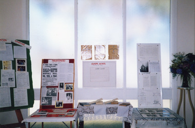 Photograph - St Nicholas Anglican Church, Lakes Entrance   2000