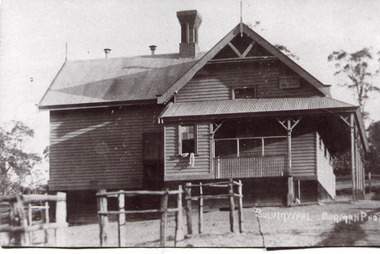 Photograph - Bulumwaal School  c1910, Burman A W
