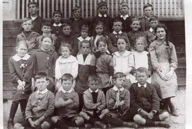 Photograph - Bulumwaal School  c1912