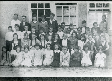 Photograph - Lakes Entrance State School Students 1930