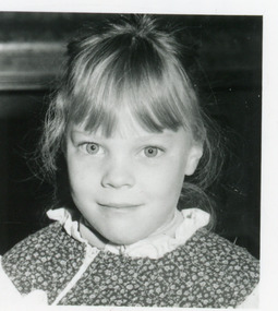 Photograph, Lakes Post Newspaper, Abbey Richards, Lakes Entrance Primary School, Victoria, 1994
