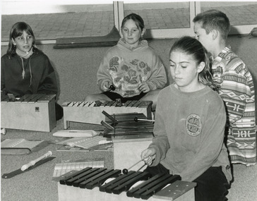 Photograph - Lakes Entrance Primary School, Lakes Post Newspaper, 1996