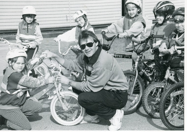 Photograph - Lakes Entrance Primary School, Lakes Post Newspaper, 1993