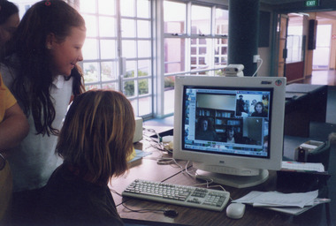 Photograph - Lakes Entrance Primary School, Lakes Post Newspaper, 1999