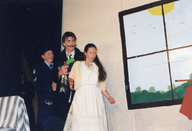 Photograph - Lakes Entrance Secondary School, Lakes Post Newspaper, 2000