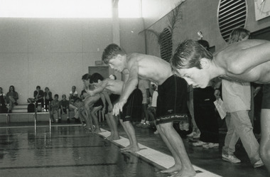 Photograph - Lakes Entrance Secondary School, Lakes Post Newspaper, swimming sports, 1996