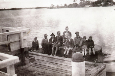 Photograph - Harbecks delivery boat Pindiewirra  at Metung  1940