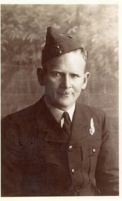 Photograph - Flight Lieutenant Roy Beveridge  c1945