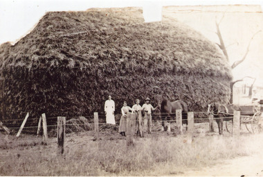 Photograph - Frank Wills and family  1914