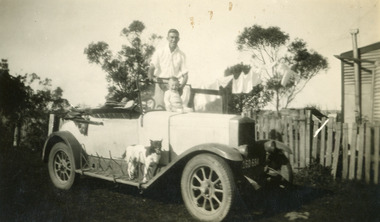 Photograph - Graeme Alexander, 1938