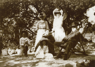Photograph - Phillips Family, 1900 c