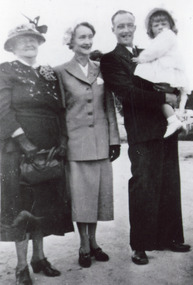 Photograph - Doyle/Holford, 1935 c