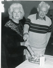 Photograph - Higgins/Trevaskis, Lakes Post Newspaper, 1992