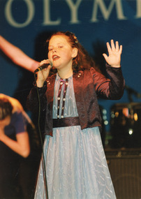 Photograph - Singer, Lakes Post Newspaper, 1/06/2000 12:00:00 AM